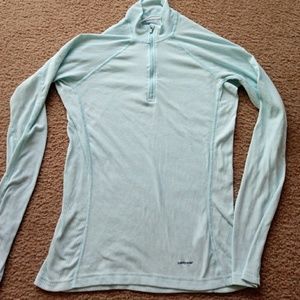 Patagonia lightweight long sleeve zip up
